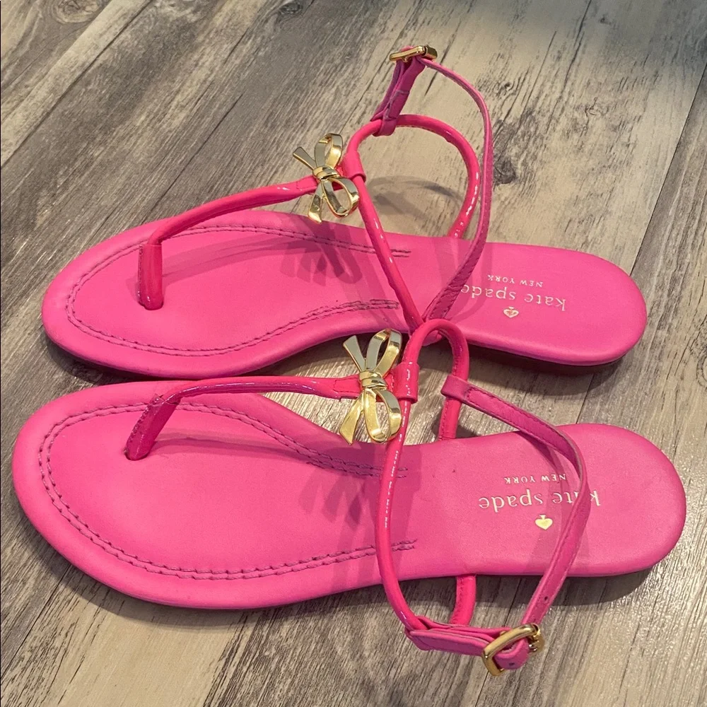 Kate Spade Tracie Flat Sandals Hot Pink Gold Bow Sz 7.5 - Picture 5 of 8